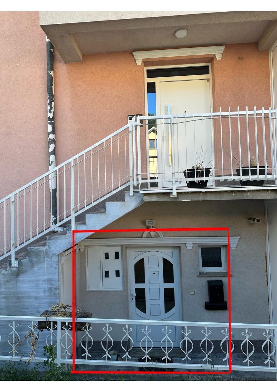 Facade/entrance