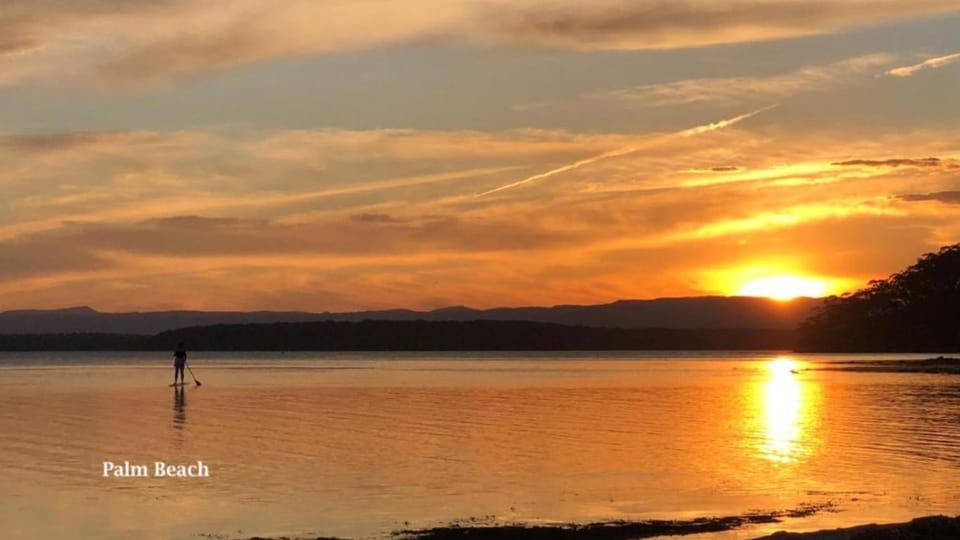 Basin Bungalow by Book Jervis Bay - Pet Friendly House in Saint Georges Basin