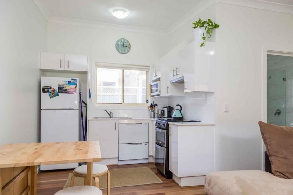 The Getaway Jervis Bay by Book Jervis Bay - IN THE Heart OF Vincentia House in Vincentia