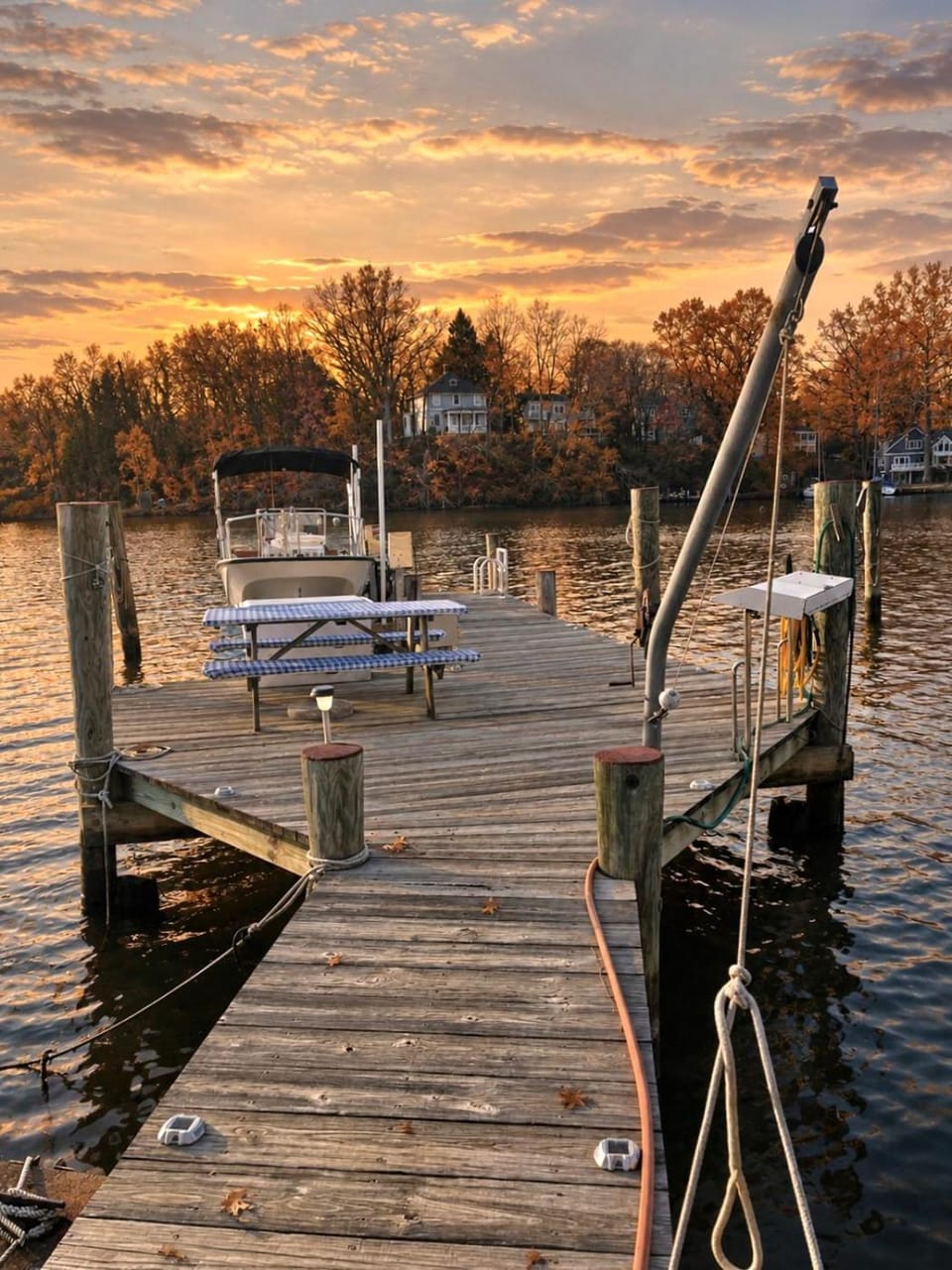 Weems Creek Cottage, Annapolis Waterfront House in Annapolis