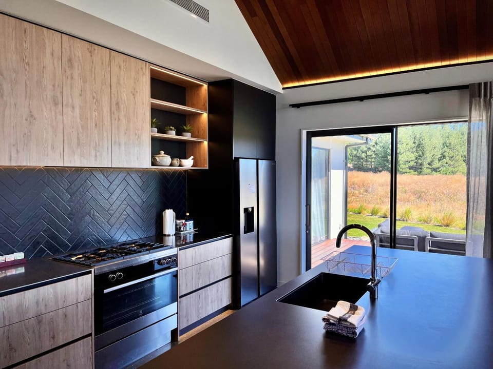 View (from property/room), oven, stove, kitchen