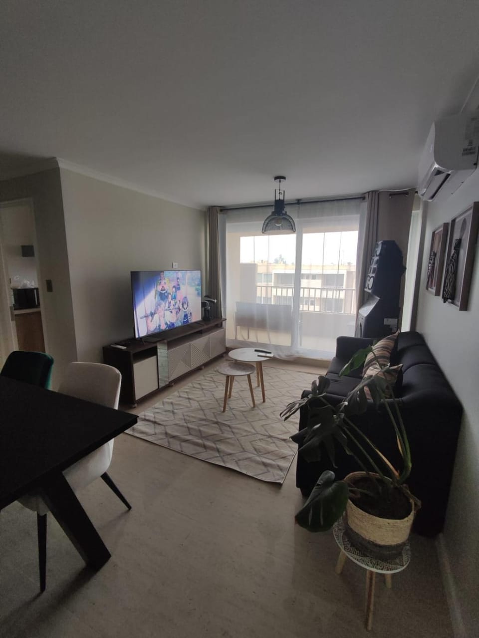 Communal lounge/ TV room, TV and multimedia, Living room, Seating area