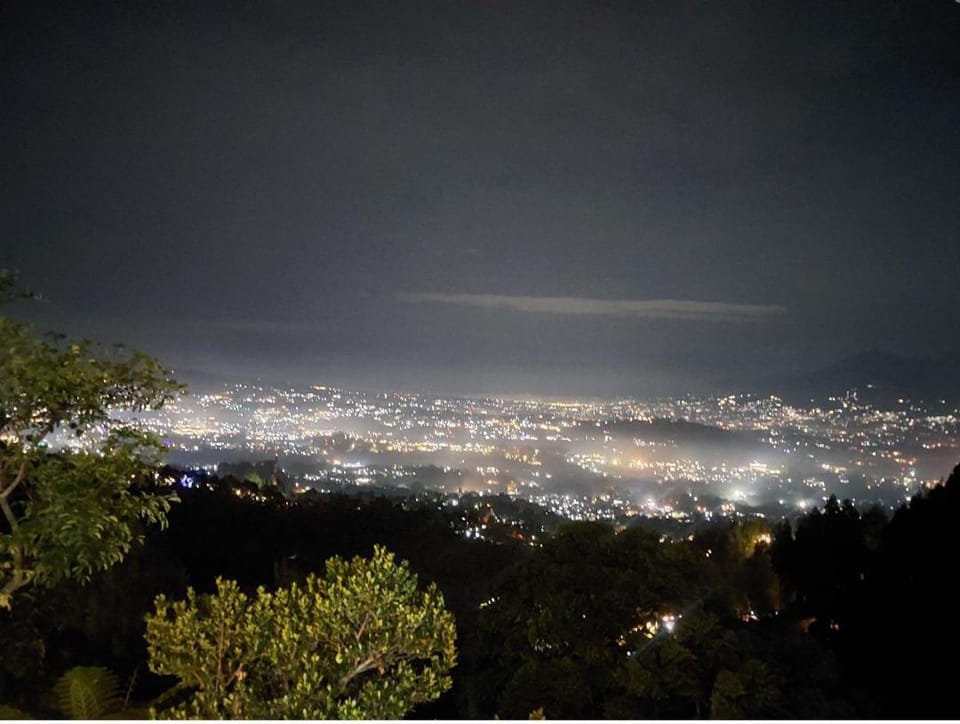 Zoya Hills Glamping Luxury tent in Cisarua