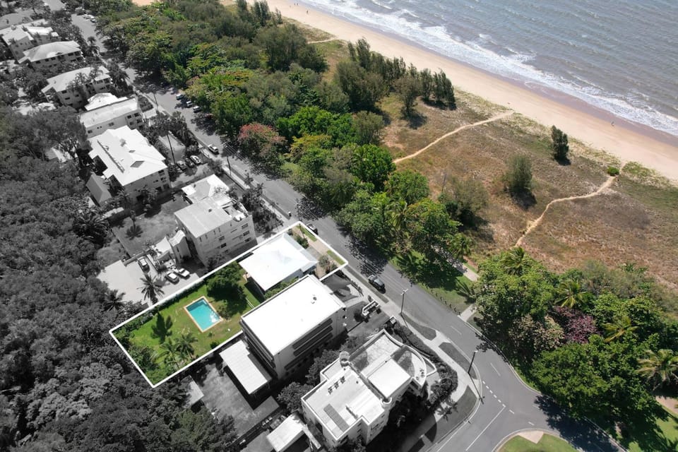 Bird's eye view, Beach, Sea view