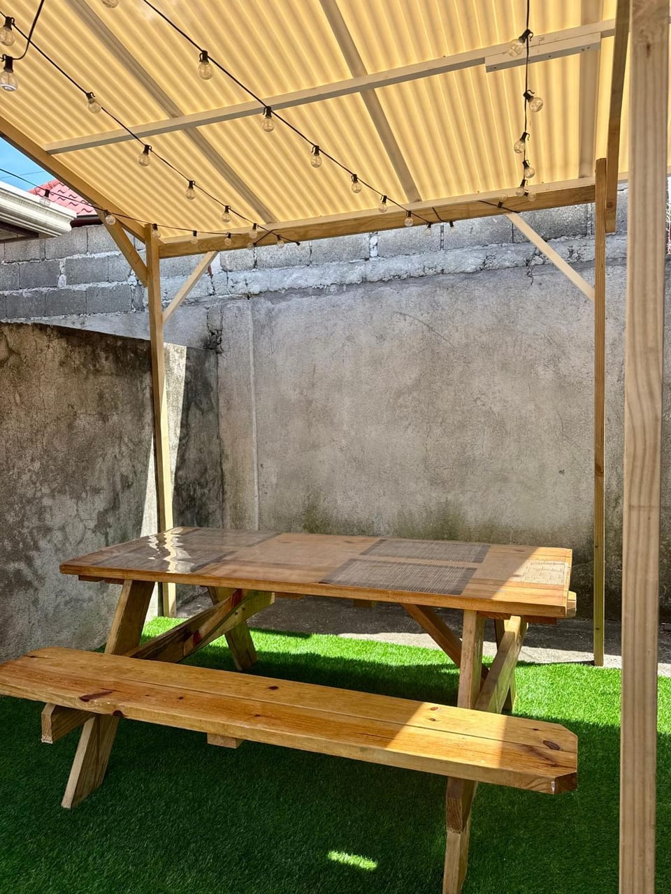 Home in Butuan House Gated Parking Apartment in Caraga
