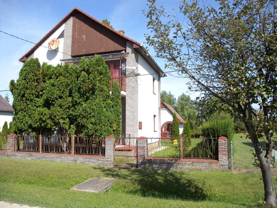 Property building, Summer