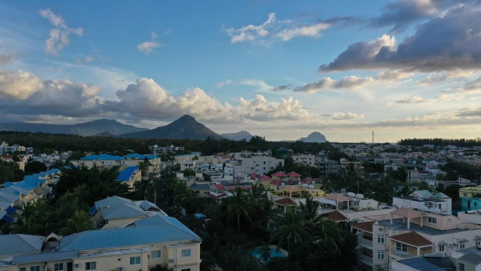 Nearby landmark, Natural landscape, Mountain view