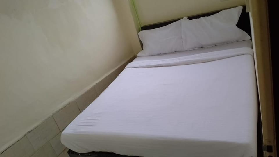 Hotel Urban Comfort Bed and Breakfast in Mumbai