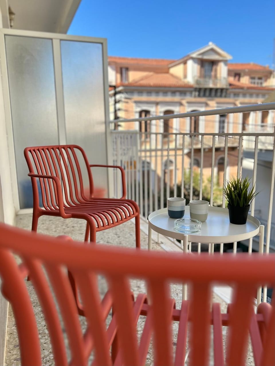 Property building, View (from property/room), Balcony/Terrace, City view, Landmark view