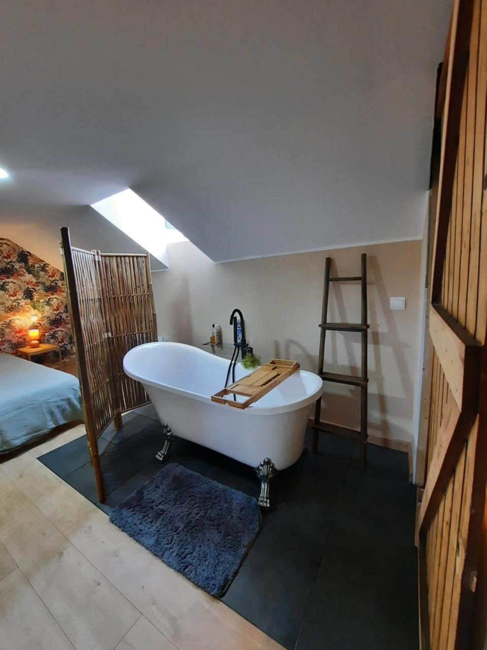 Chambre Cosy indépendante sans cuisine Apartment in Occitanie