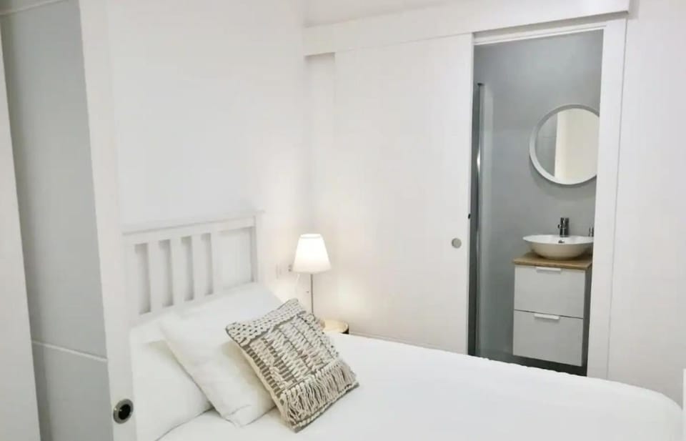 Moderno Loft a 2 minutos de la playa, en pleno centro histórico Apartment in Blanes