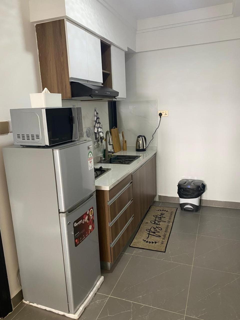 Kitchen or kitchenette, stove
