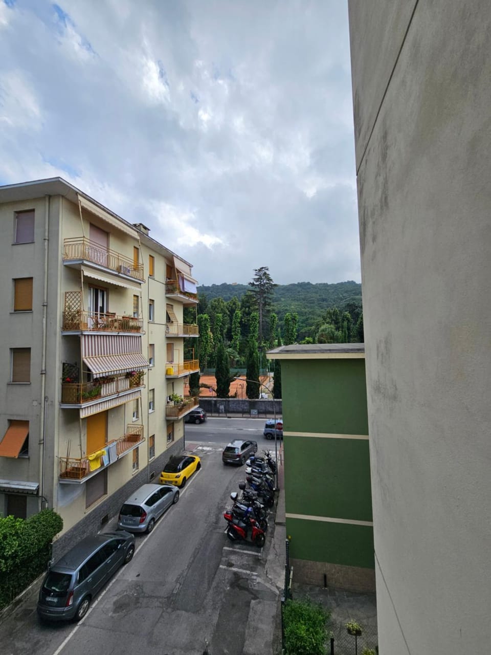 Natural landscape, Street view