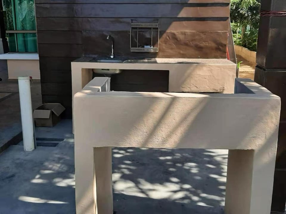 BBQ facilities, BBQ facilities
