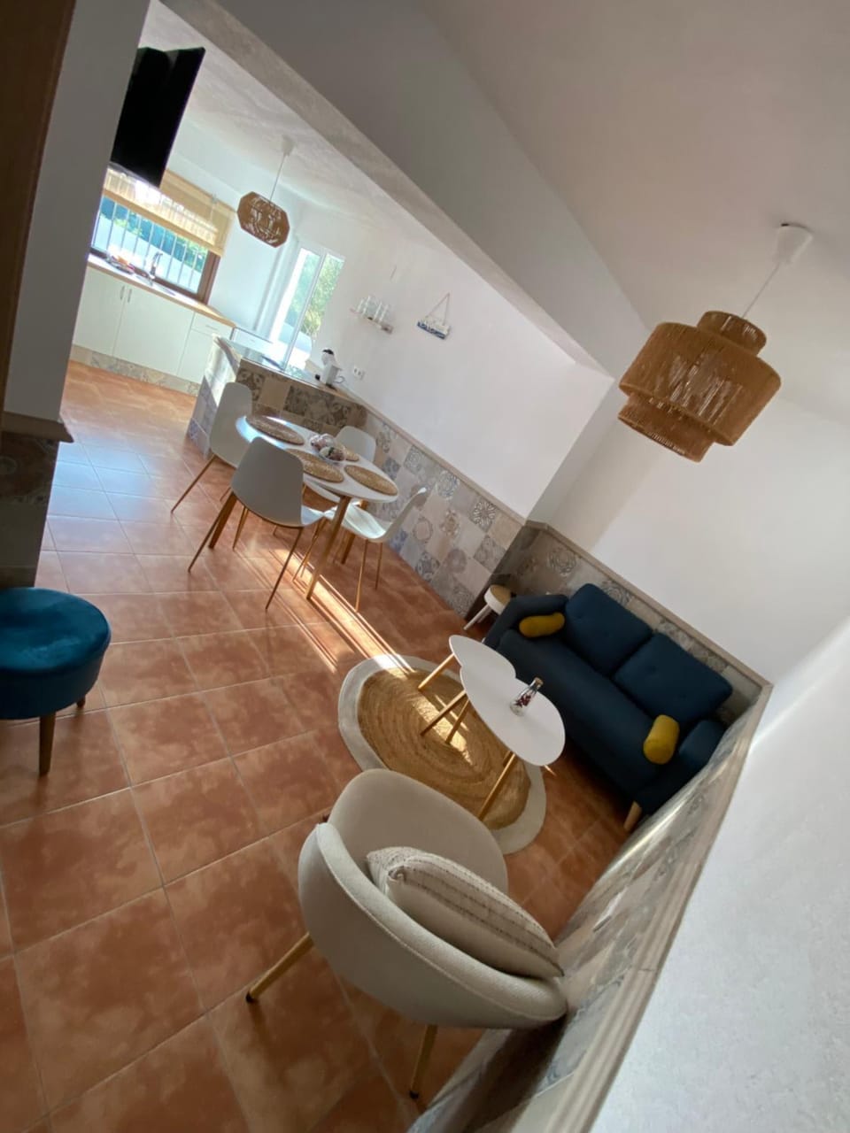 TV and multimedia, Dining area