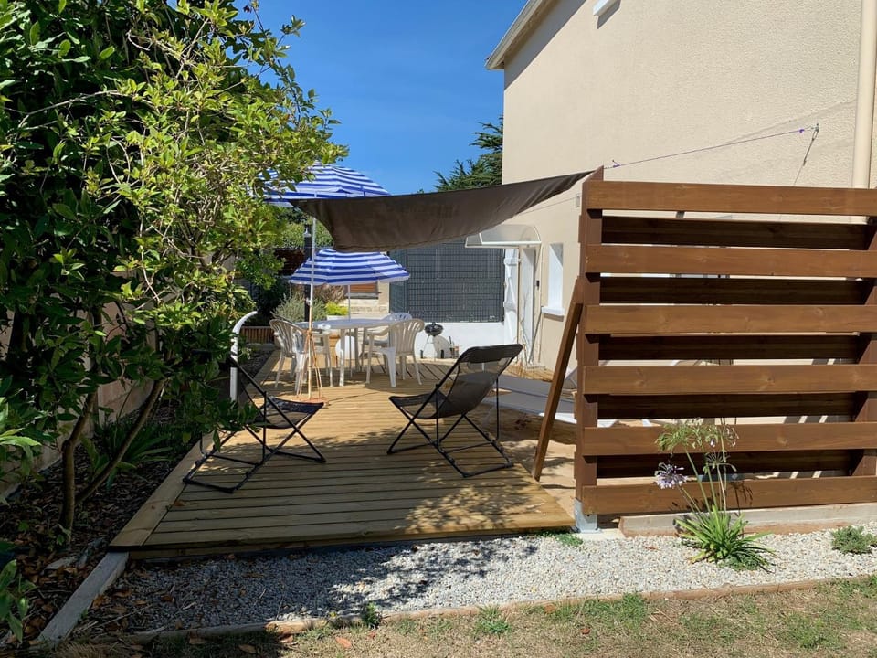 Patio, Garden, Garden view