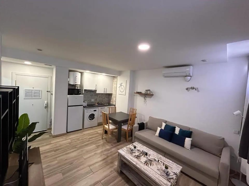 Living room, air conditioner