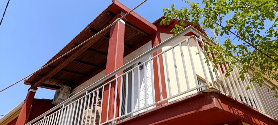 Lais Apartment in the old square of Liapades Apartment in Corfu, Greece