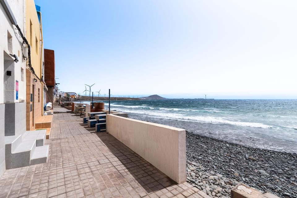 Home2Book Stunning BeachFront Apt, Pozo Izquierdo Apartment in Gran Canaria