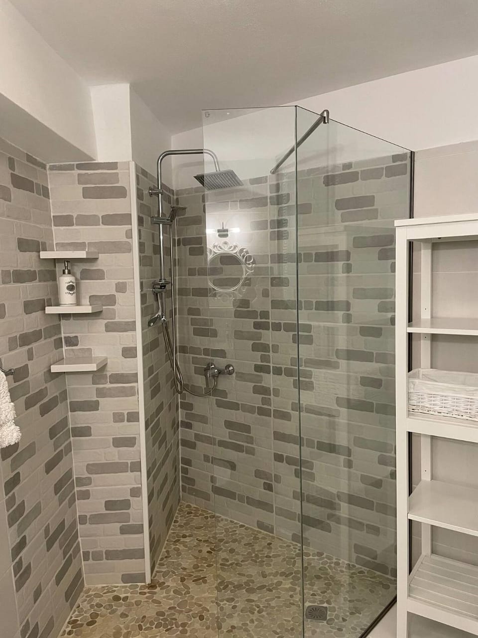 Shower, Bathroom
