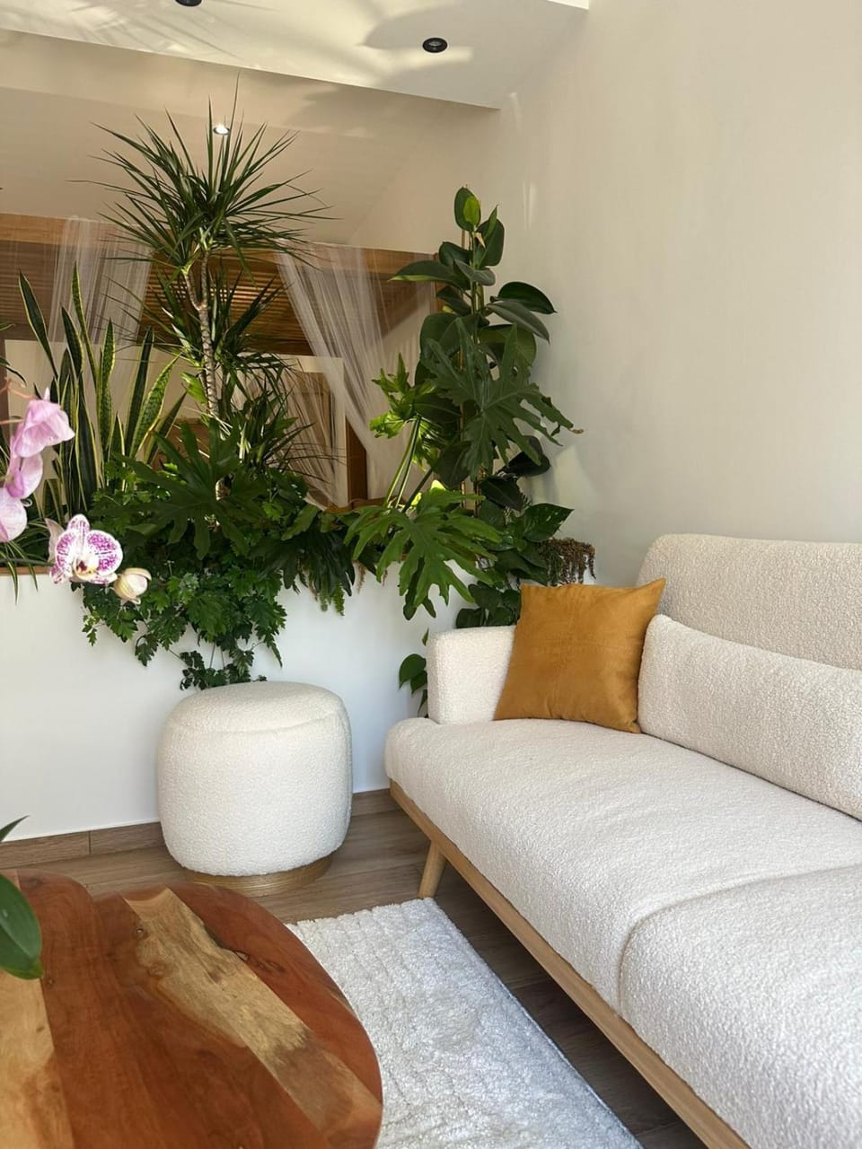 Les Jardins de l'Oustal House in Narbonne