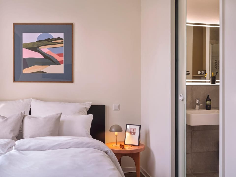 Bed, Bathroom, Bedroom