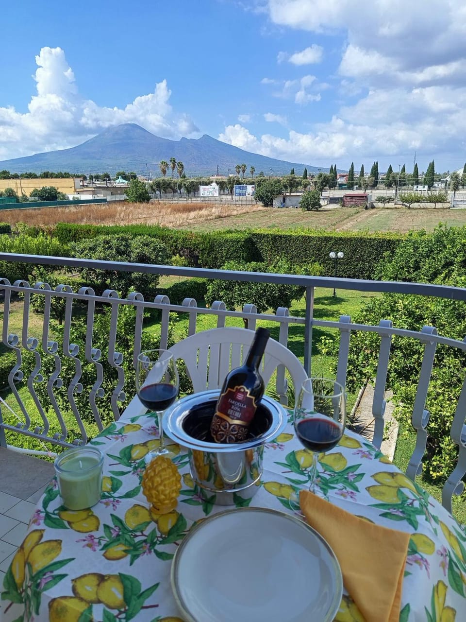 Day, Natural landscape, View (from property/room), Food