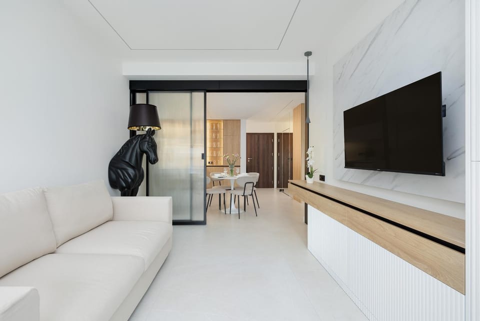 Communal lounge/ TV room, Living room