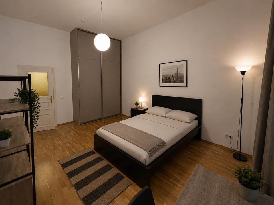 Peaceful 5-Bedroom Oasis Apartment in Riga