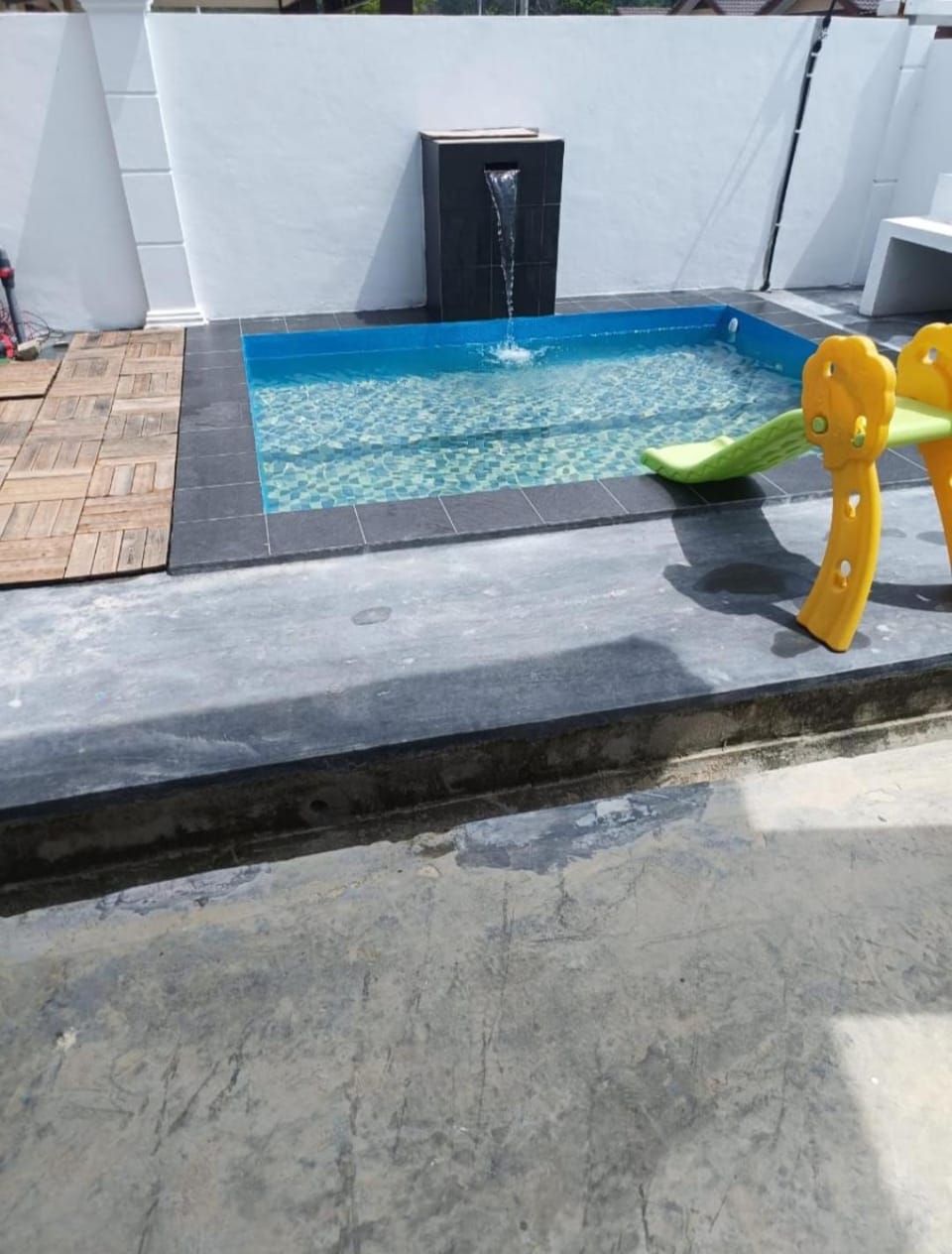 4D Homestay TSNU Tampin with pool n Bbq set House in Negeri Sembilan, Malaysia