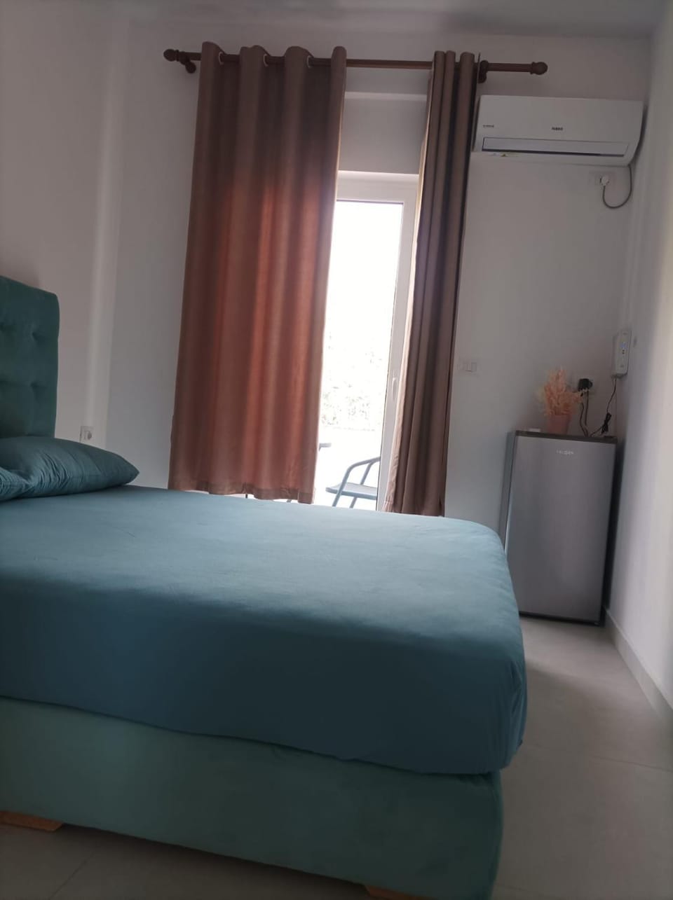 Alket Rooms for rent Bed and Breakfast in Sarandë