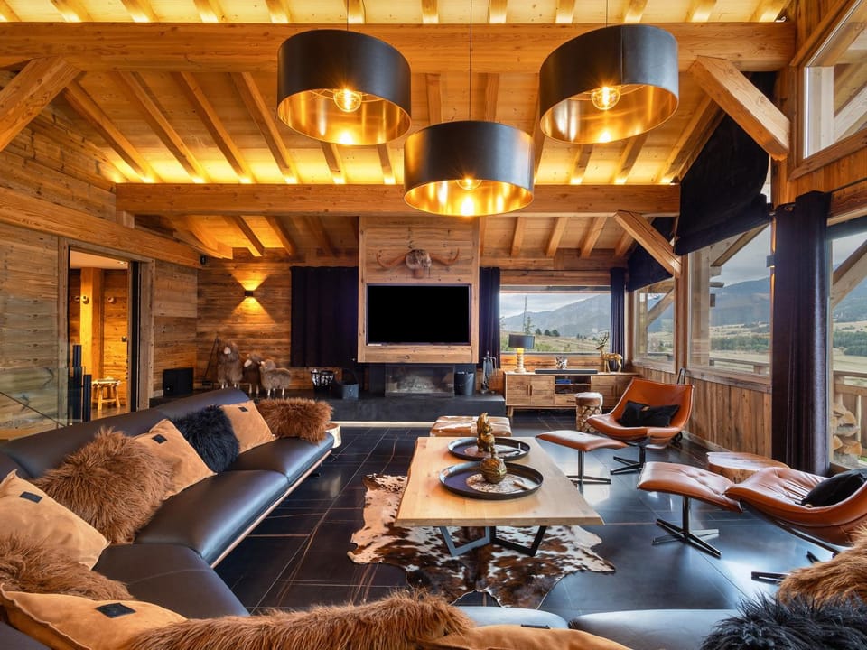 Property building, Living room