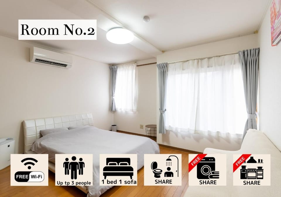Photo of the whole room, Bedroom