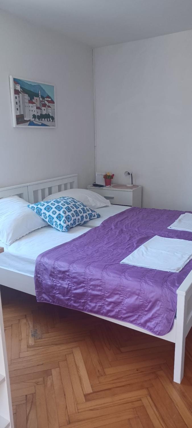 Studio apartman za 2 uz more Apartment in Makarska
