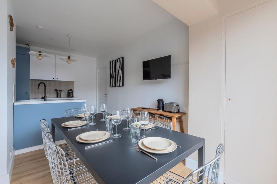 Renovated 3-bedroom flat on the Grand Place Apartment in Lille