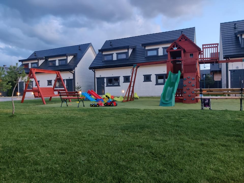 Osada Jantar - Holiday House in Pomeranian Voivodeship