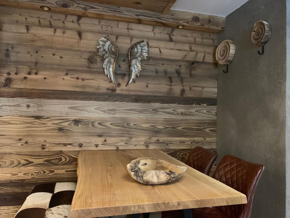 Apart Hansler "das Liara" mit Infrarotkabine und Balkon Apartment in Garmisch-Partenkirchen