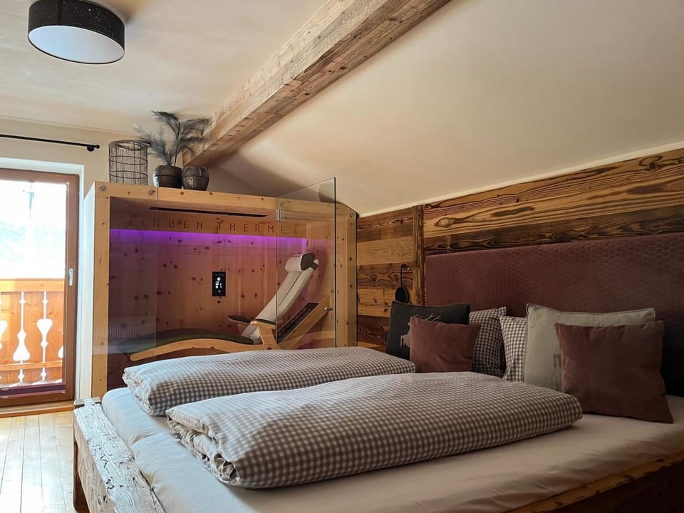 Apart Hansler "das Liara" mit Infrarotkabine und Balkon Apartment in Garmisch-Partenkirchen
