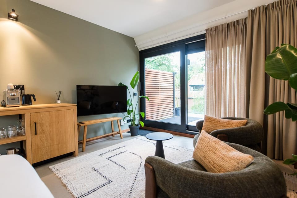 Van Heeckeren City Centre Jacuzzi Lofts Apartment hotel in Nes