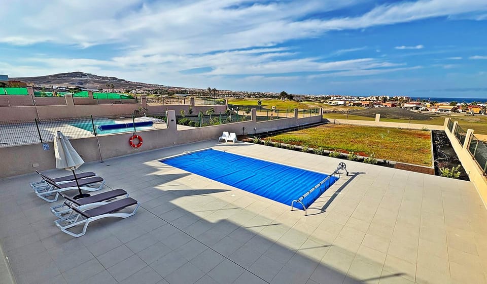 Serena Luxury House Villa in Maxorata