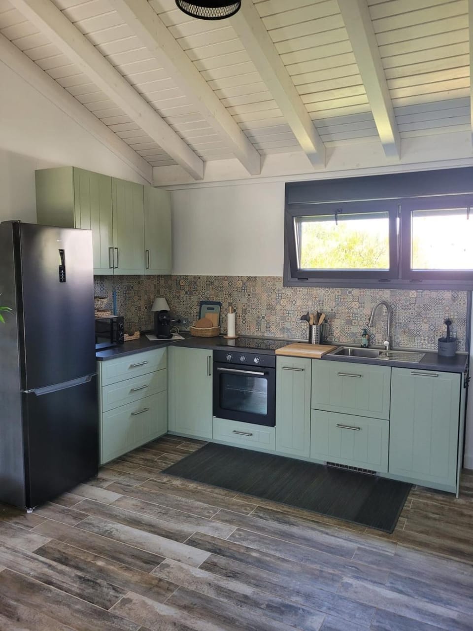 Kitchen or kitchenette, Living room