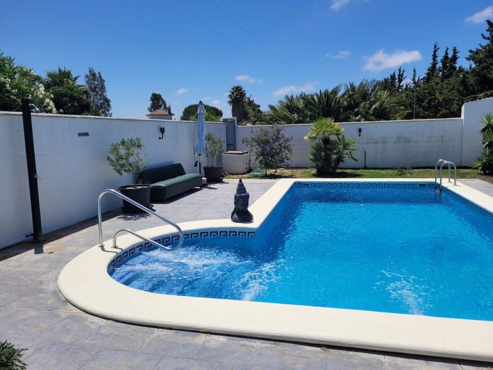 Property building, Swimming pool