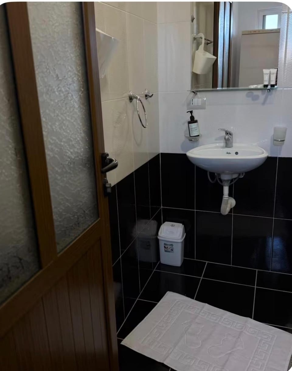 Vila aria pura Bed and Breakfast in Vlorë