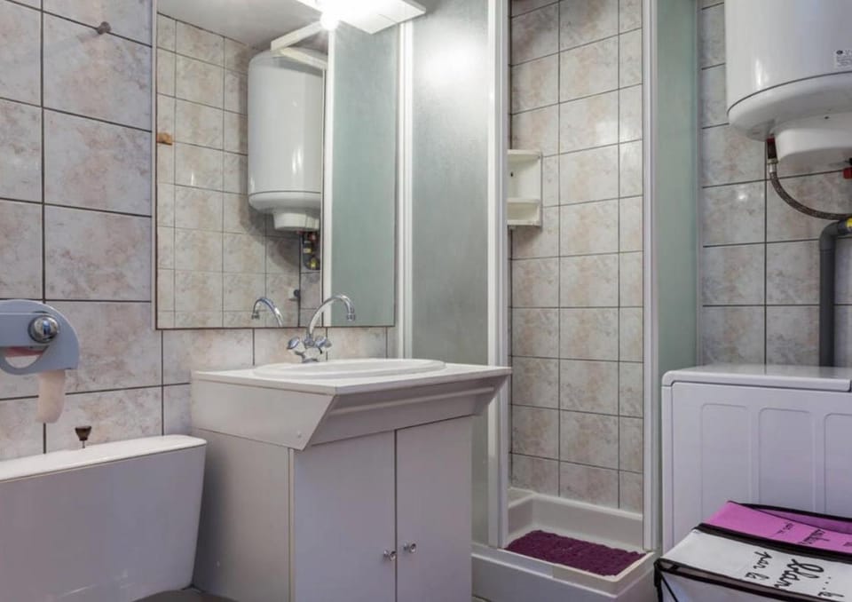 Bel appartement avec balcon Apartment in Agde