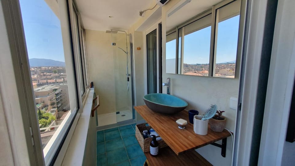Appartement loft panoramique Apartment in Marseille