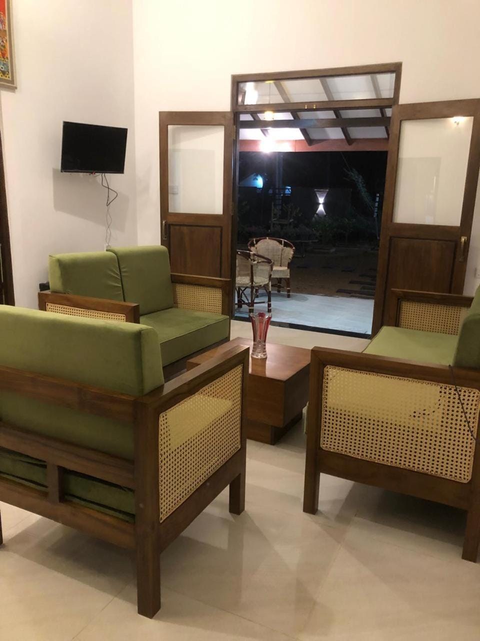 Communal lounge/ TV room, Living room
