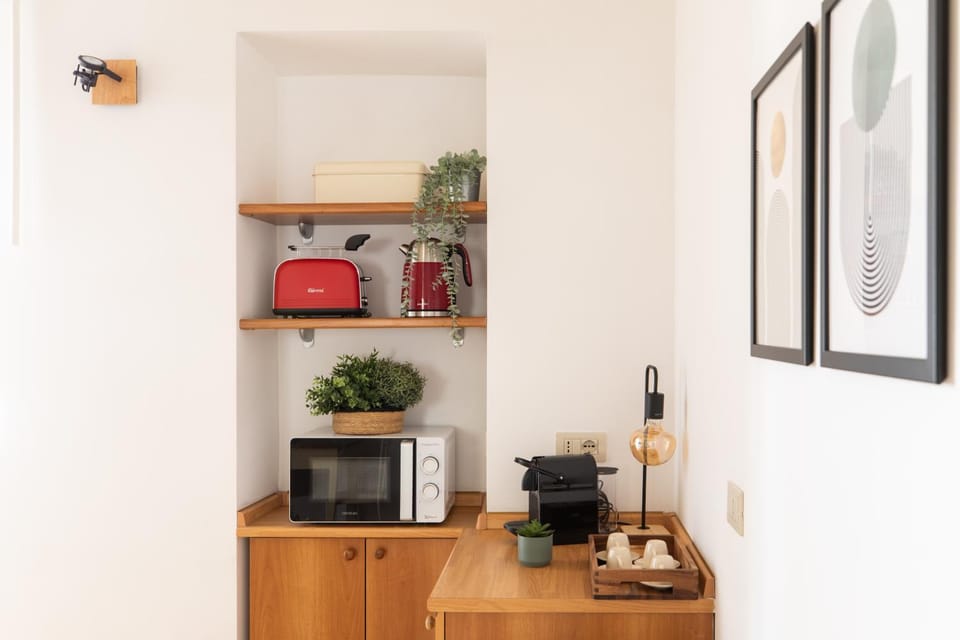 Coffee/tea facilities, Kitchen or kitchenette