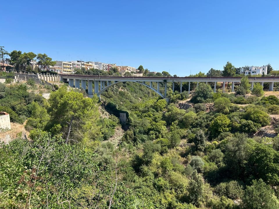 Nearby landmark, Natural landscape, Landmark view
