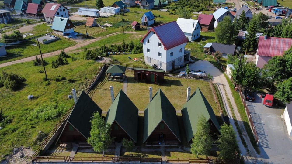 Day, Neighbourhood, Bird's eye view