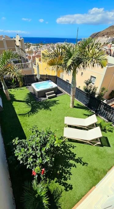 Day, Natural landscape, Garden, Garden view, Sea view, sunbed